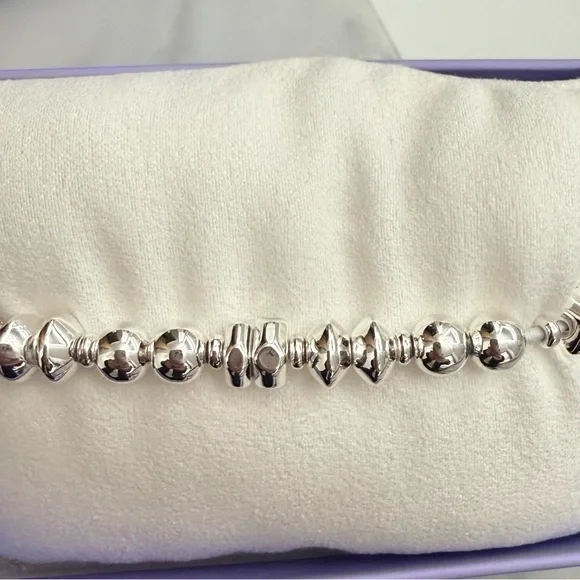 Bomb Party Taking it old school Charm Bracelet - Picture 4 of 5